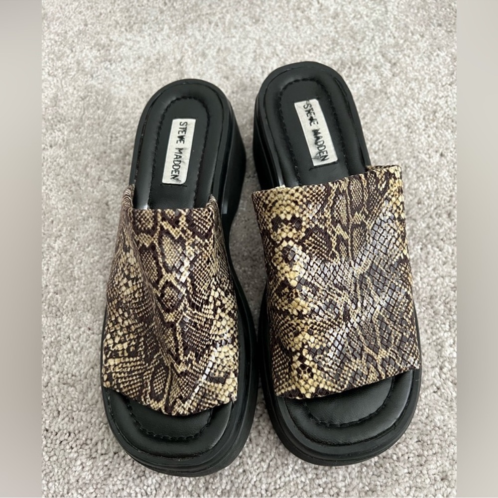 Steve Madden Snake Print Sandals - Black and Brown